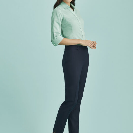 Womens Cool Stretch Slim Leg Pant